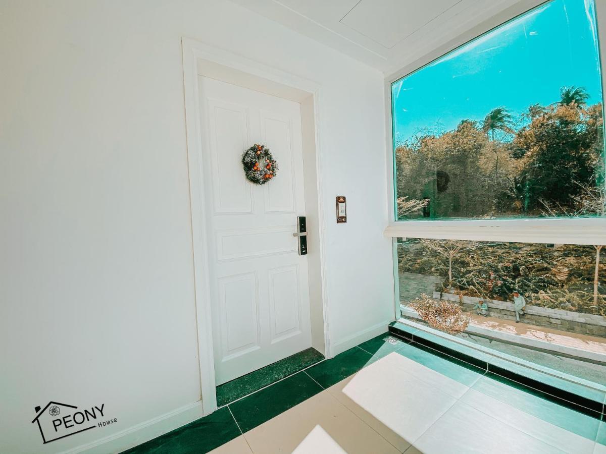 1 Seaview- 2 Gardenview 2Mins To The Beach - Luxury Condotel Фантхьет Экстерьер фото